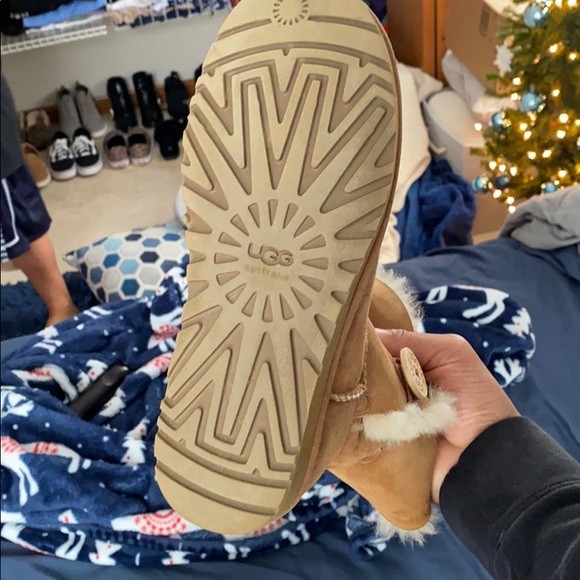 Ugg Boots - Picture 3 of 5